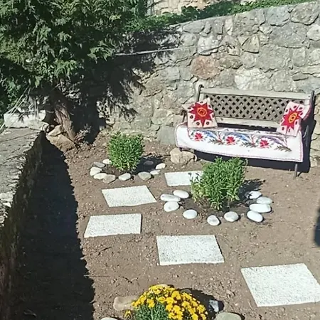 ο θολοσ Stemnitsa