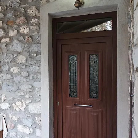 Apartment ο θολοσ