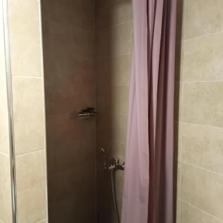 Apartment ο θολοσ